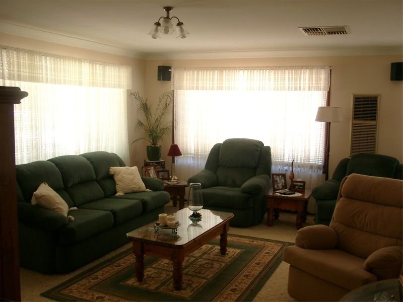 9 Want Street, Parkes NSW 2870