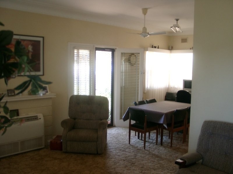 161 Currajong Street, Parkes NSW 2870