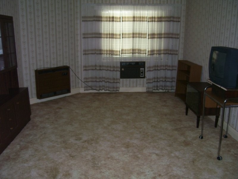 1 Close Street, Parkes NSW 2870