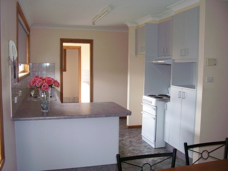 19 Ebelina Cres, Parkes NSW 2870