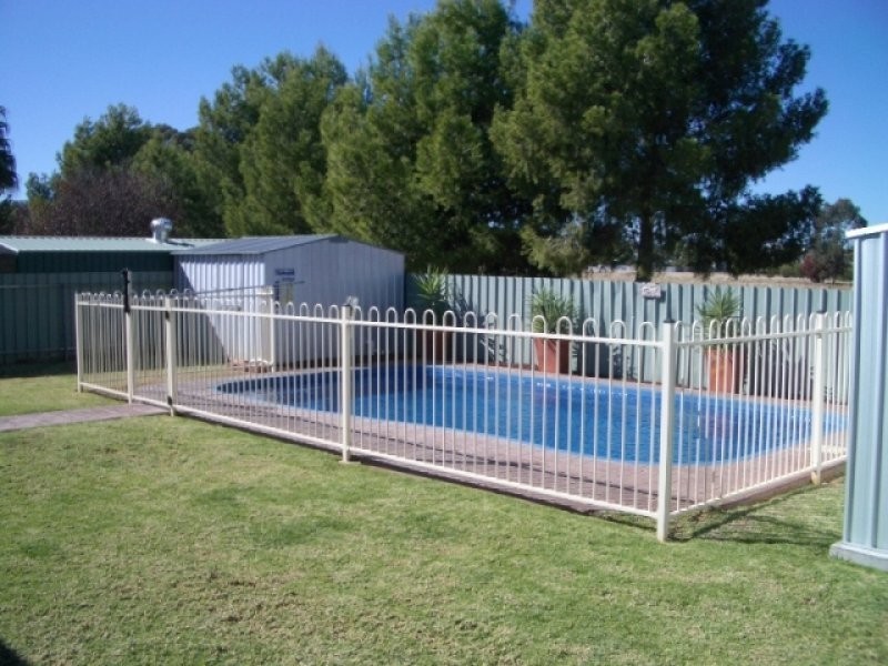22 Ebelina Cres, Parkes NSW 2870