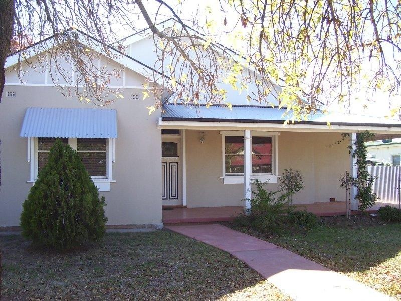 58 Dalton Street, Parkes NSW 2870
