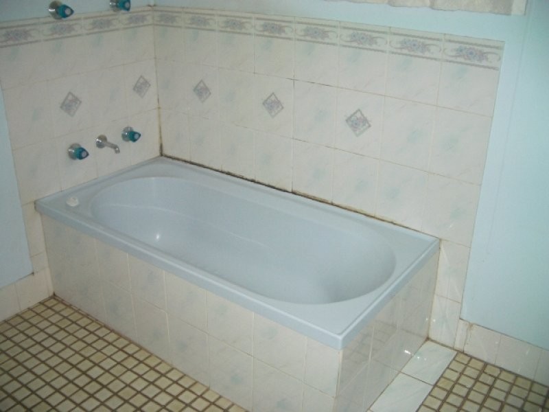 16 Waratah Street, Parkes NSW 2870