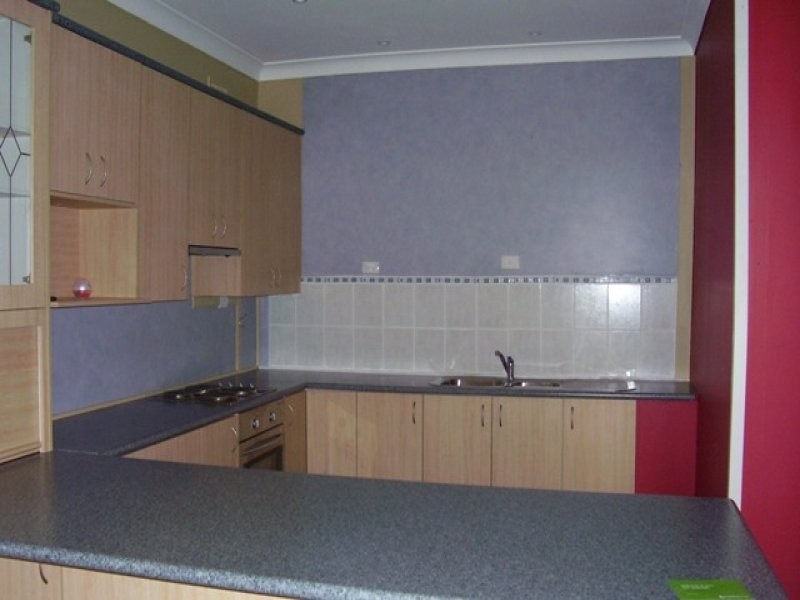 4 Thornbury Street, Parkes NSW 2870