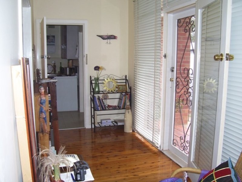 53 East Street, Parkes NSW 2870
