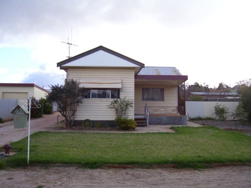 6 Thornbury Street, Parkes NSW 2870