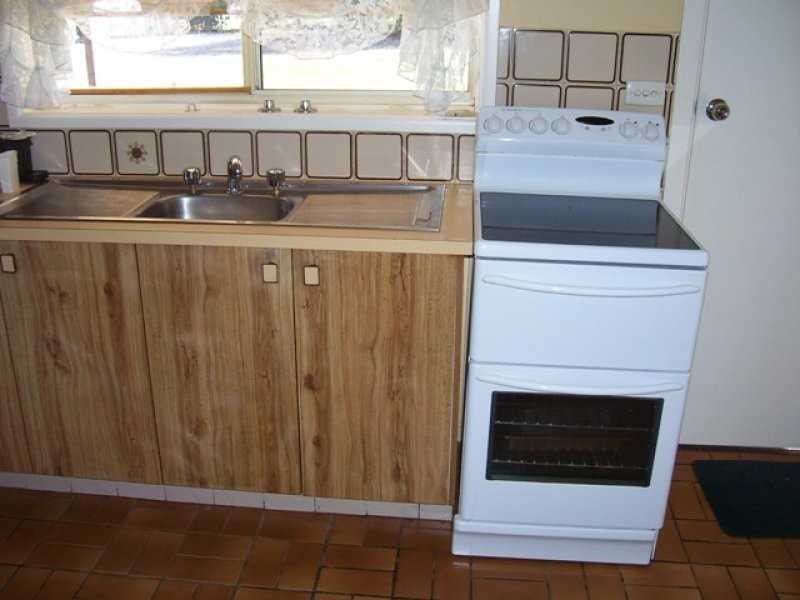 36 Middleton Street, Parkes NSW 2870