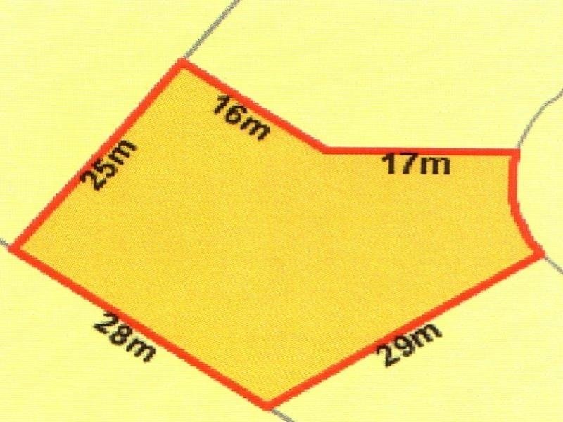 8 Endeavour Place, Parkes NSW 2870