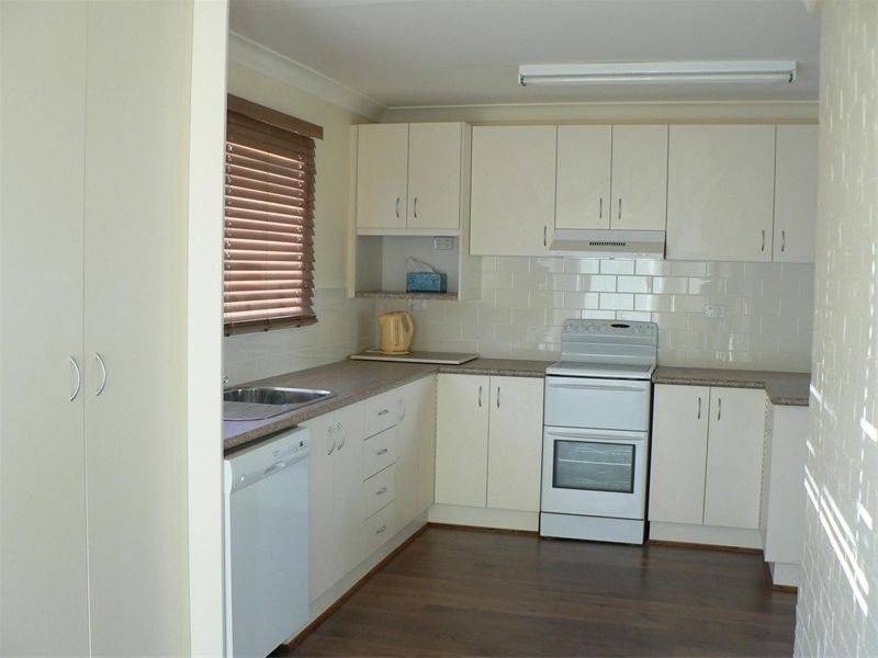 2 Mill Street, Parkes NSW 2870