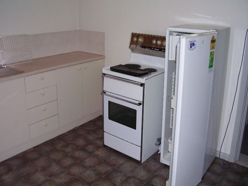 2/265 Clarinda Street, Parkes NSW 2870