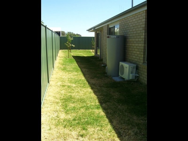 78a Close Street, Parkes NSW 2870