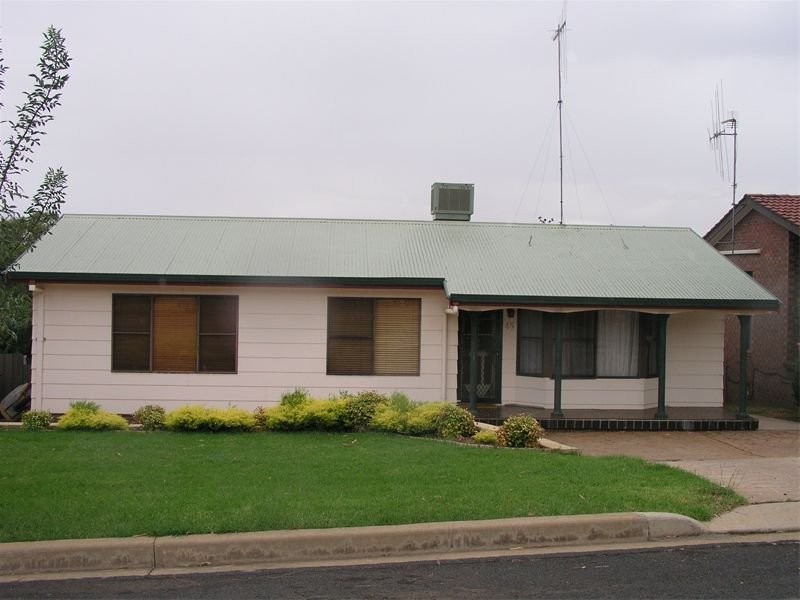 45 Lorking Street, Parkes NSW 2870
