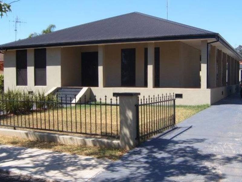 49 Forbes Road, Parkes NSW 2870