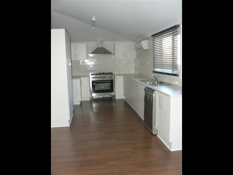 51 Church Street, Parkes NSW 2870