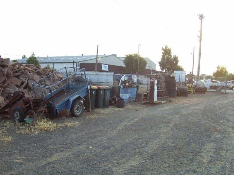 37 Pearce St, Parkes NSW 2870