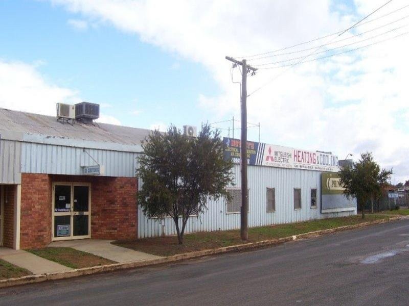 21 May St, Parkes NSW 2870