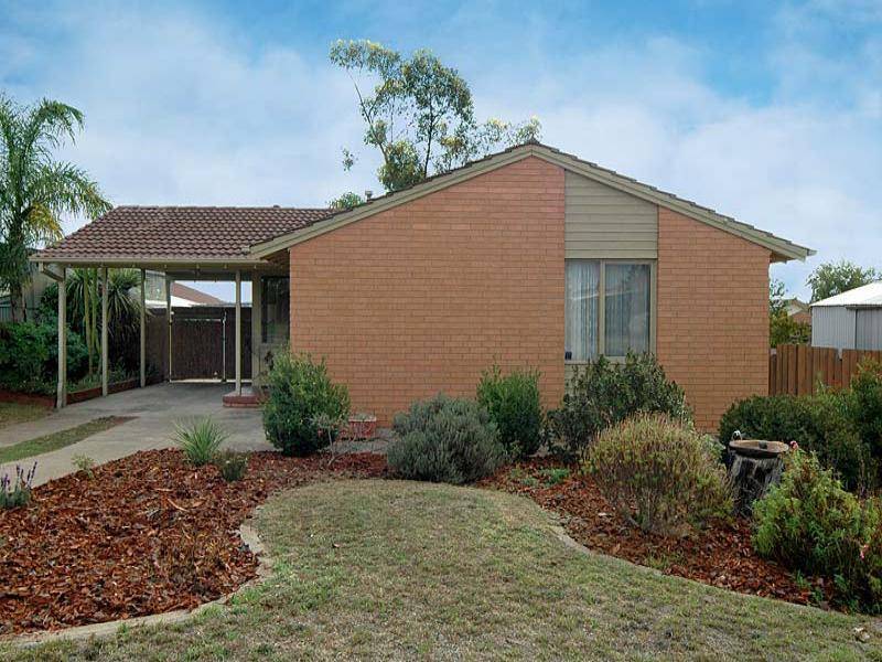 27 Marana Avenue, Morphett Vale SA 5162