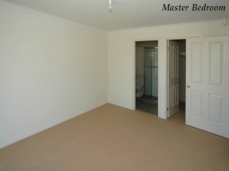 29 Whinnerah Avenue, Aldinga Beach SA 5173