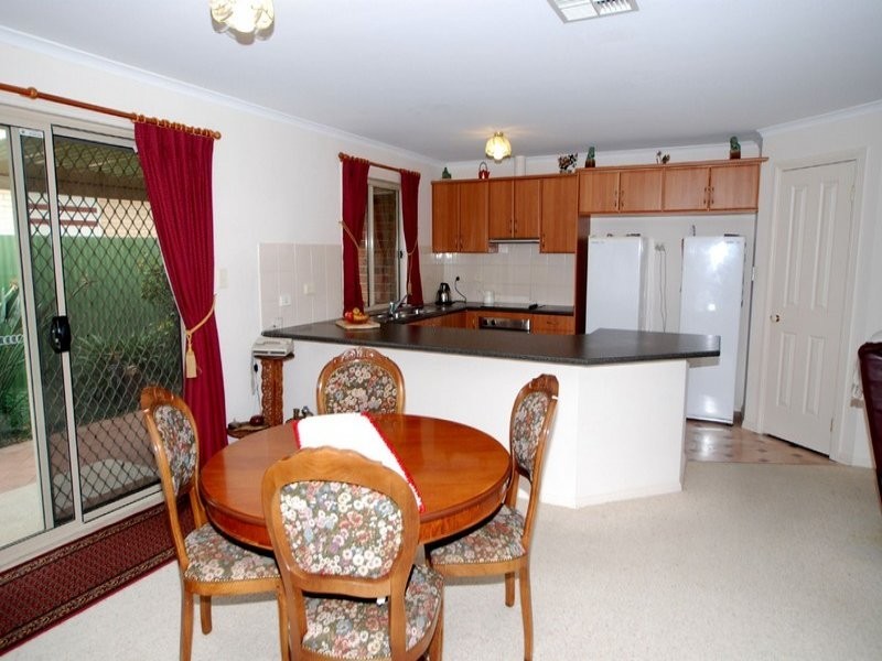 13 Seaview Street, Aldinga Beach SA 5173