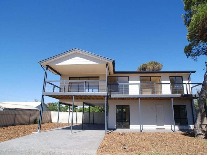 23 Whinnerah Avenue, Aldinga Beach SA 5173