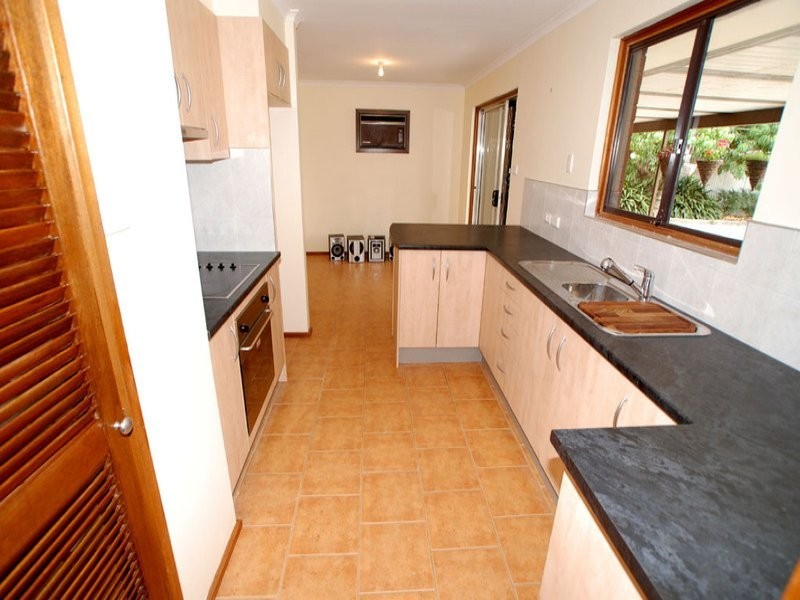 23 Rowley Road, Port Willunga SA 5173