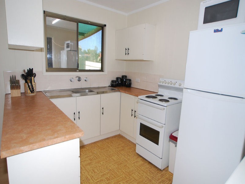 18 Dundee Street, Sellicks Beach SA 5174