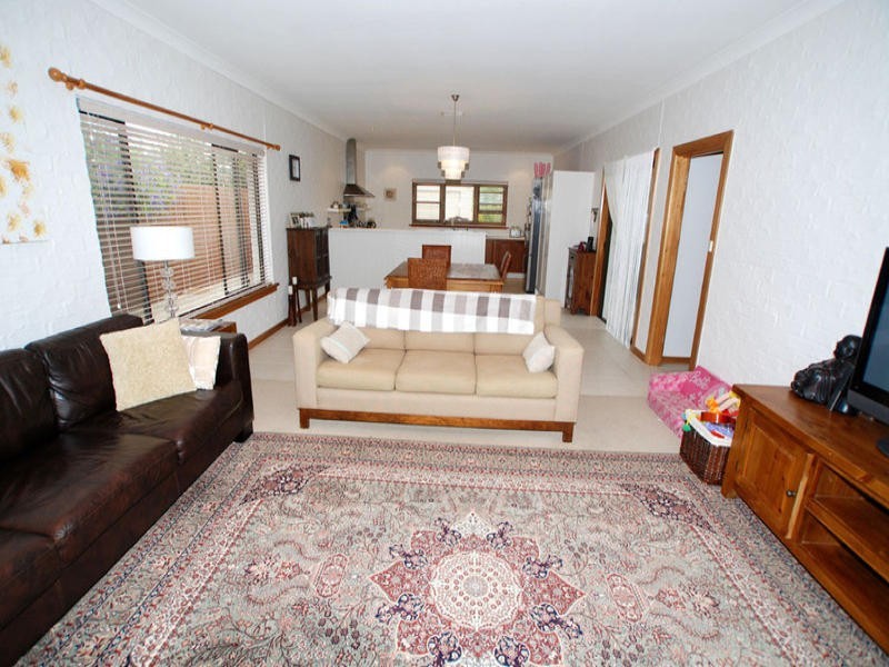 4 Humphrys Road, Aldinga Beach SA 5173