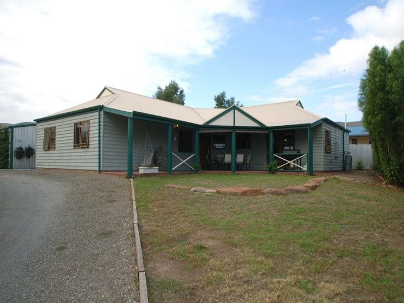4 Skye Place, Sellicks Beach SA 5174