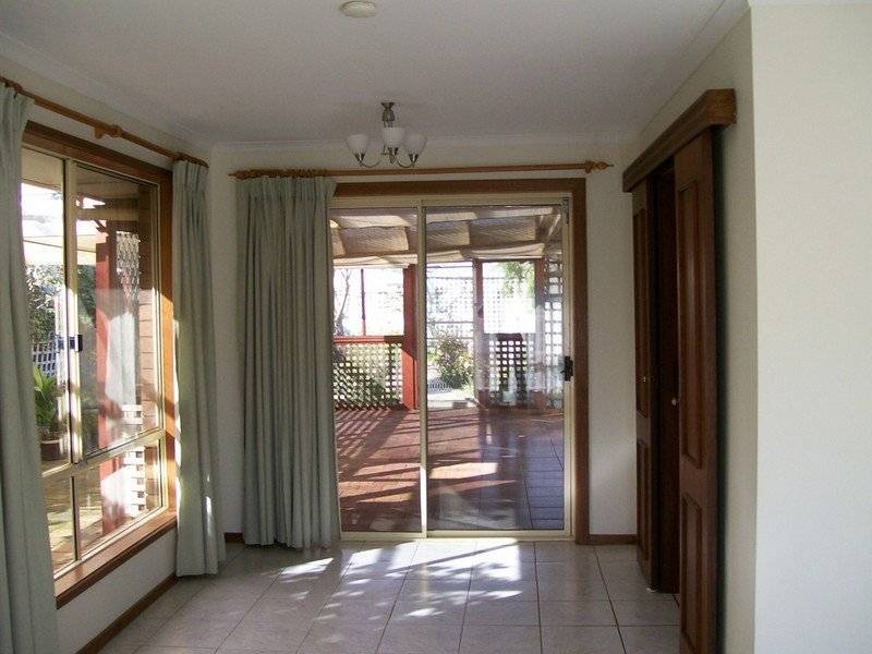 6 De Caux Avenue, Port Willunga SA 5173