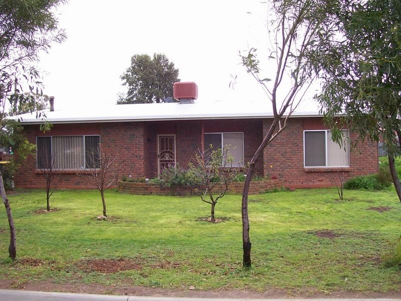 17 Croser Avenue, Aldinga Beach SA 5173