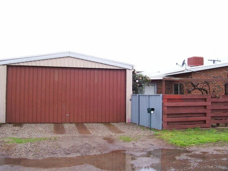 17 Croser Avenue, Aldinga Beach SA 5173