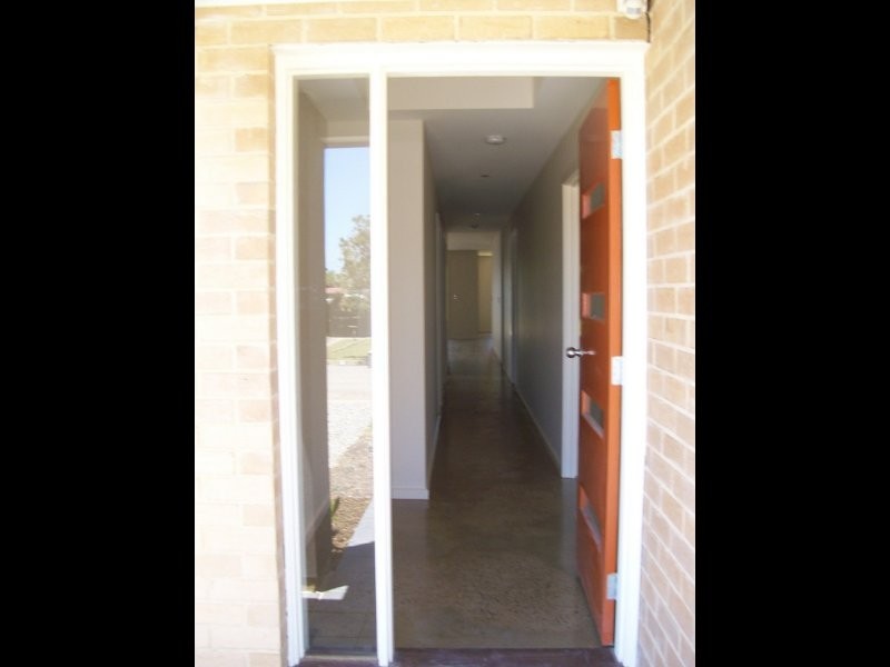 7 McBurney Crescent, Aldinga Beach SA 5173