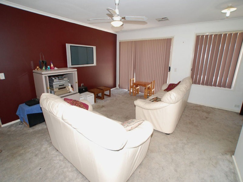 5 Firth Place, Sellicks Beach SA 5174