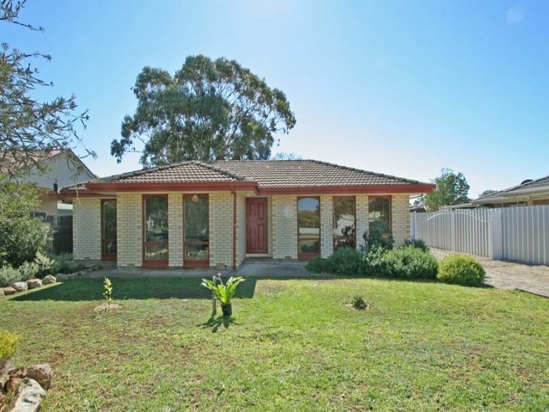 33 Irving Road, Aldinga Beach SA 5173