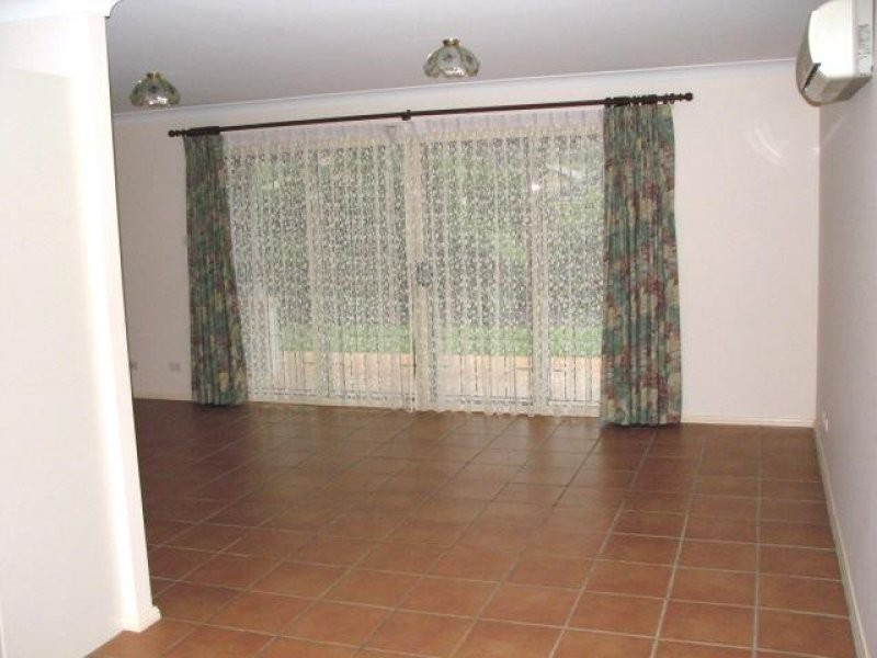 8A Leiha Place, Tahmoor NSW 2573