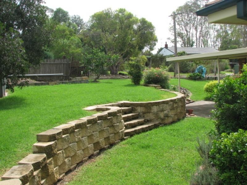 75 Moorland Rd, Tahmoor NSW 2573