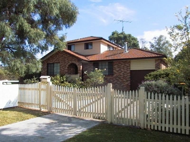 7 South Street, Thirlmere NSW 2572