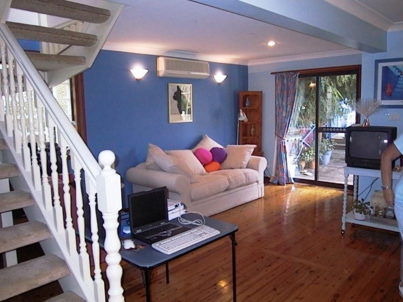 7 South Street, Thirlmere NSW 2572