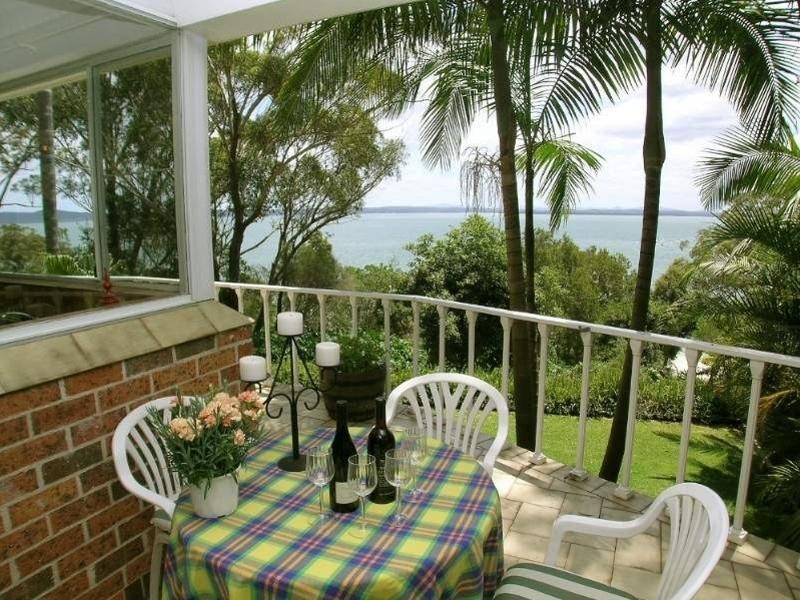 18 Gloucester St, Nelson Bay NSW 2315