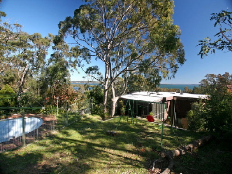 27 Upton Street, Soldiers Point NSW 2317