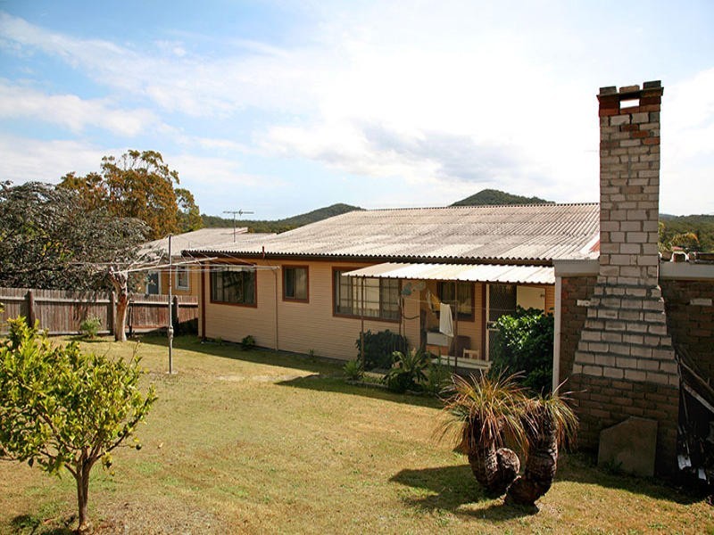 21 Victor Parade, Shoal Bay NSW 2315