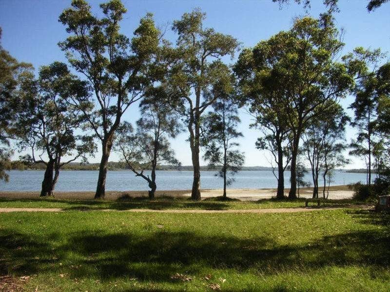 17 Daniel Crescent, Lemon Tree Passage NSW 2319