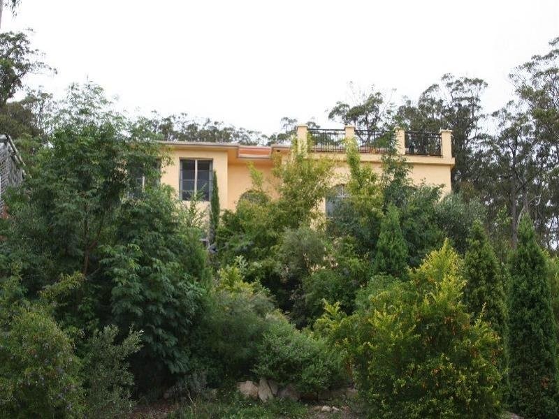12 Canomii Close, Nelson Bay NSW 2315