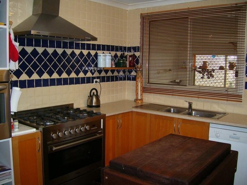 13 Arbon Way, Lockridge WA 6054