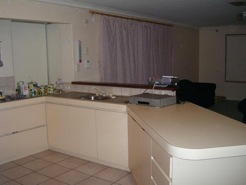 47 Dellar Road, Maddington WA 6109