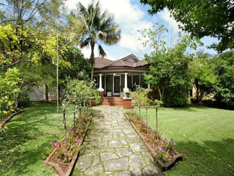 18 Beechworth Road, Pymble NSW 2073