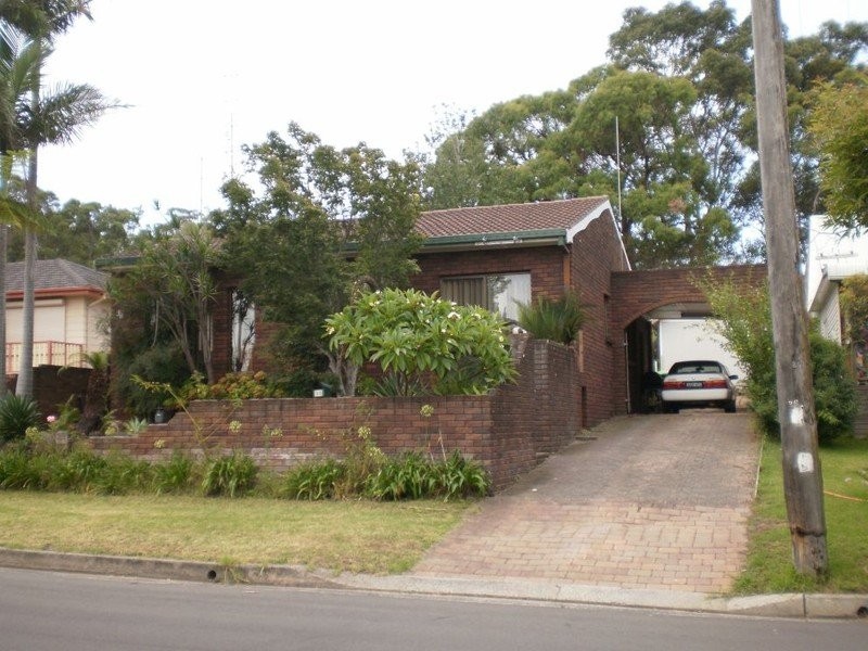 38 Lake Entrance Road, Oak Flats NSW 2529