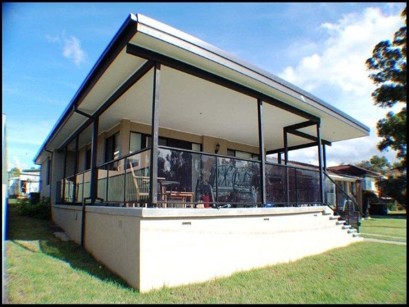 209 Reddall Pde, Mount Warrigal NSW 2528