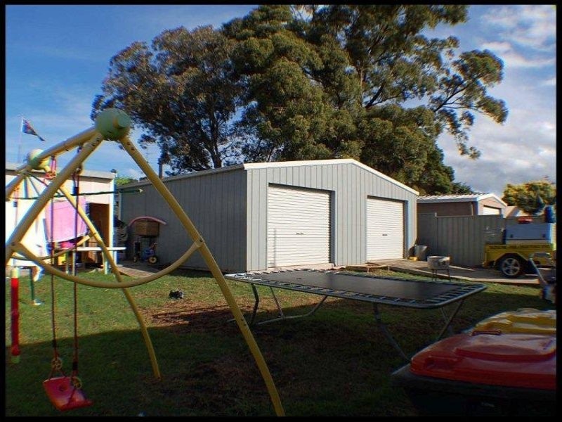 209 Reddall Pde, Mount Warrigal NSW 2528