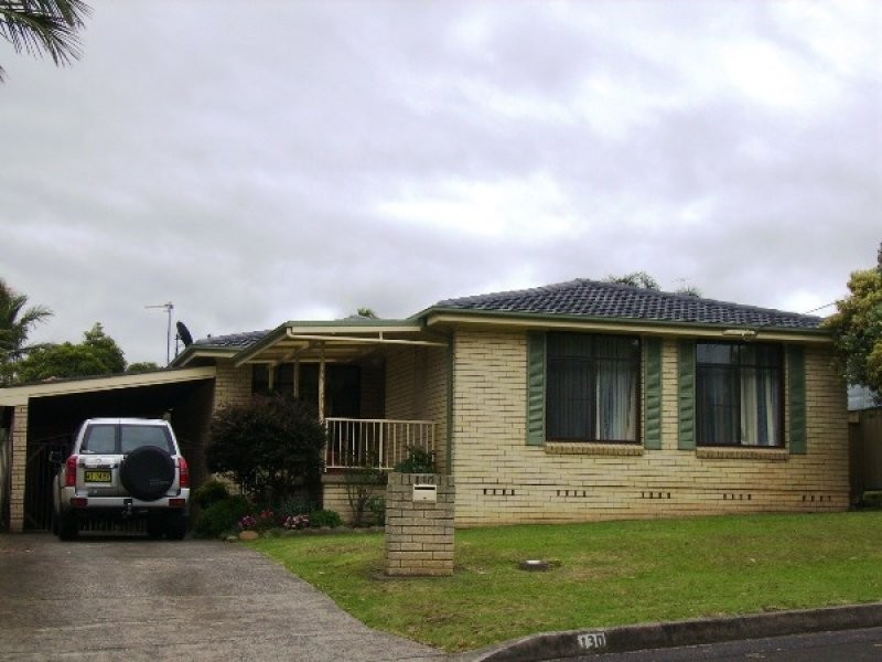 130 Cuthbert Drive, Mount Warrigal NSW 2528